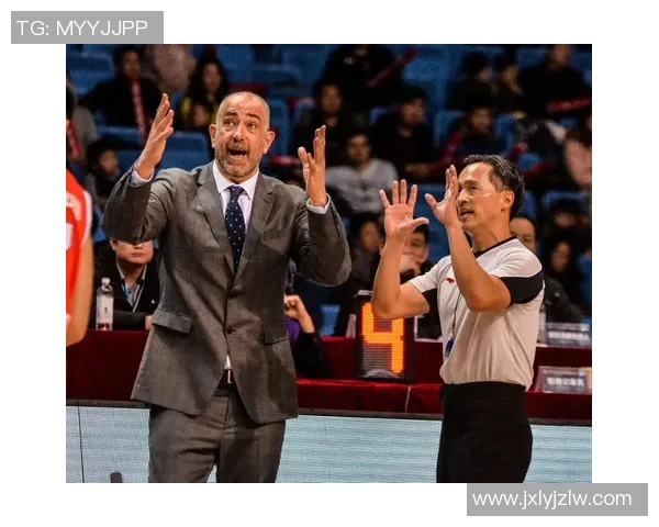 提华纳与阿苏尔激战正酣谁能在这场对决中笑到最后